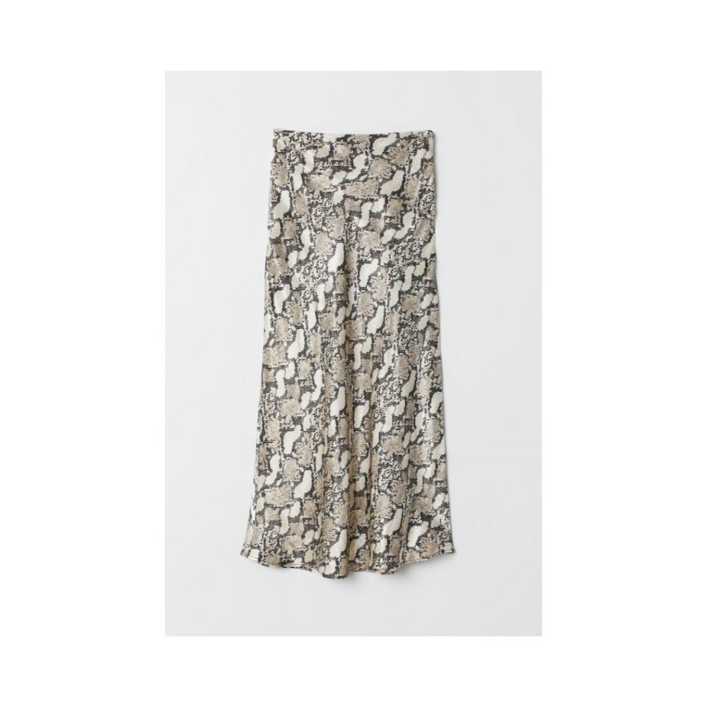 H&M Snake Print bias cut satin skirt, SZ 8, side zip
